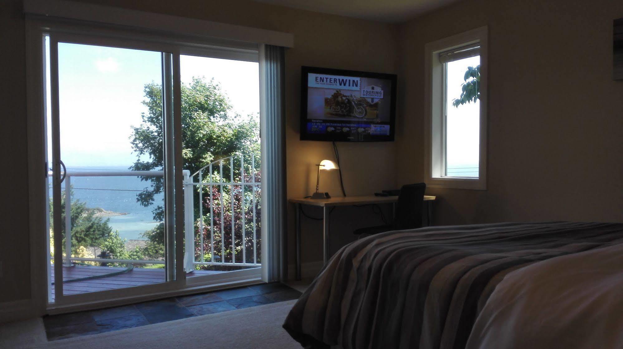 Nanaimo Ocean View Bed & Breakfast Bagian luar foto