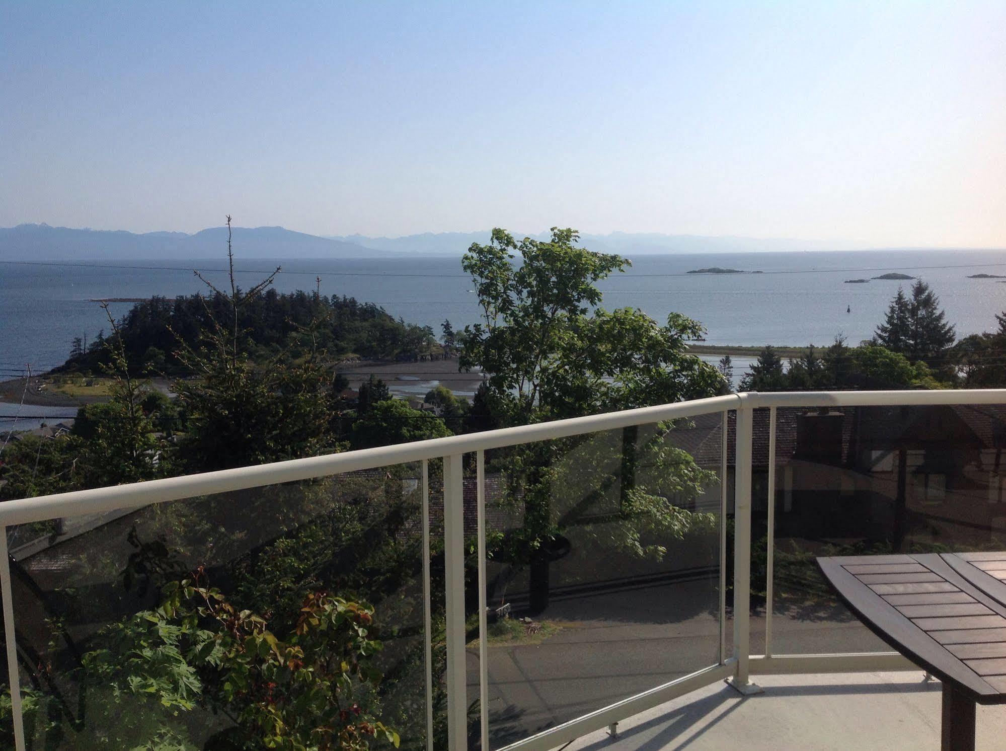 Nanaimo Ocean View Bed & Breakfast Bagian luar foto